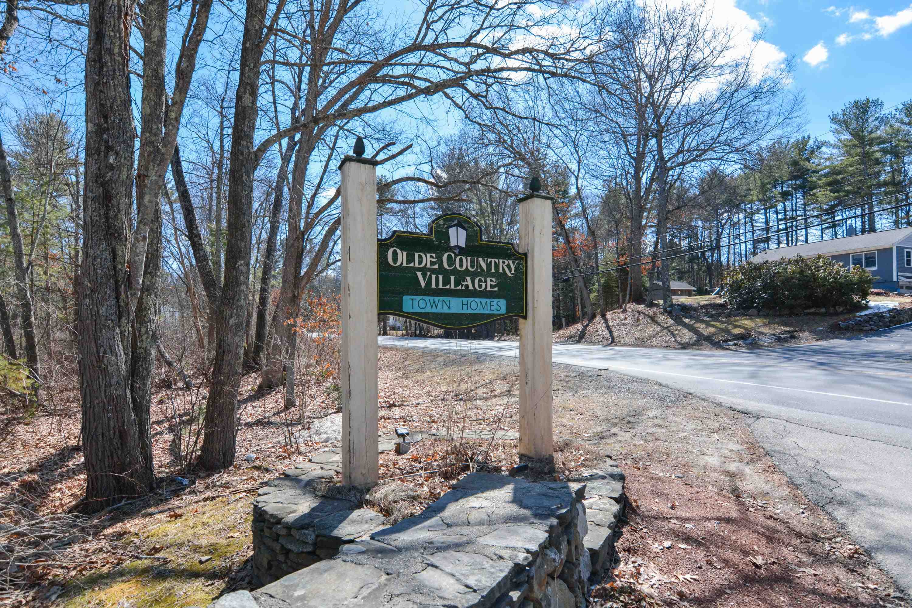 20 Olde Country Village Road Londonderry, NH 03053 - Photo 33 of 34