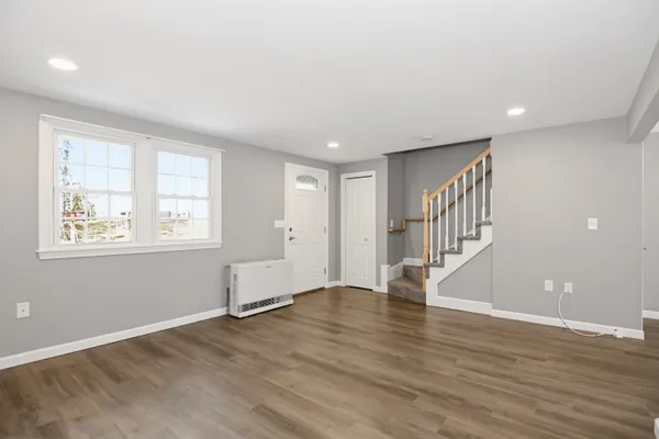 $367,000 | 20 Olde Country Village Road, Londonderry, NH 03053