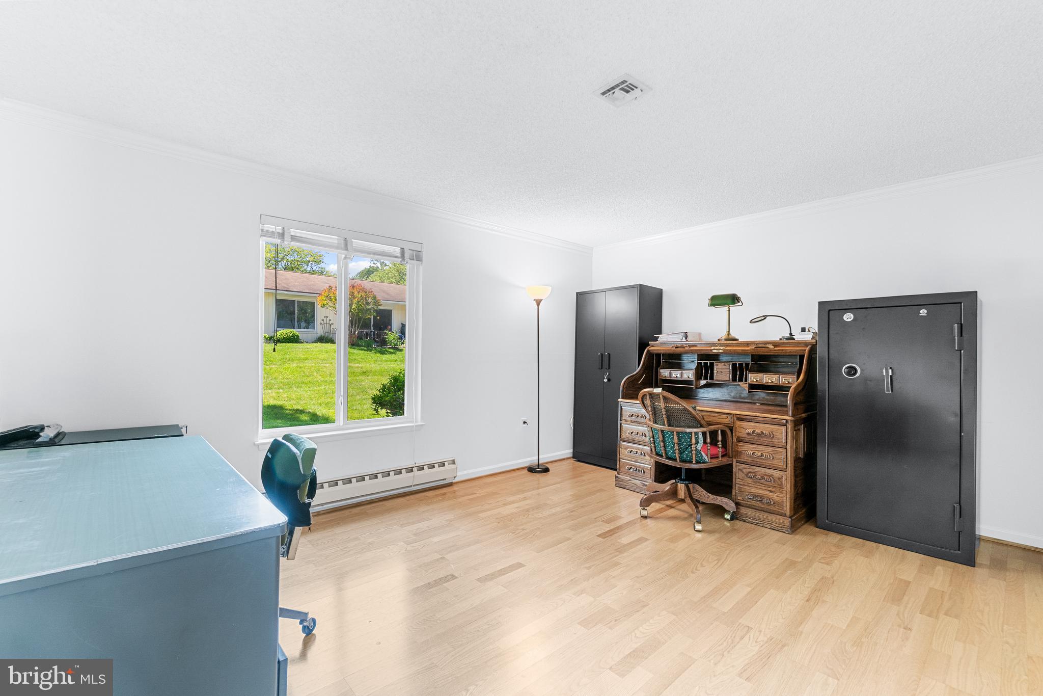 15400 Short Ridge Court, Unit 42A Silver Spring, MD 20906 - Photo 16 of 24 Huge 2nd bedroom