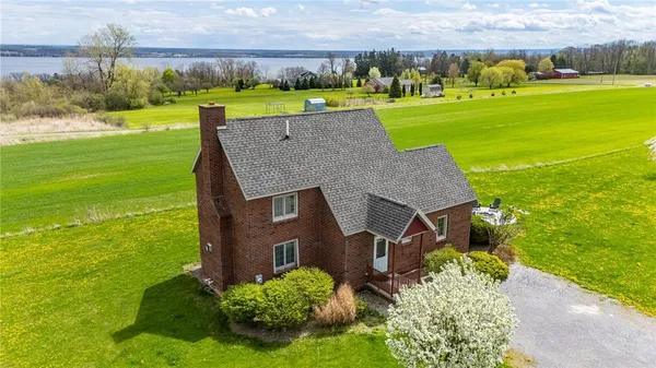 $419,999 | 440 Armstrong Road, Geneva Town, NY 14456