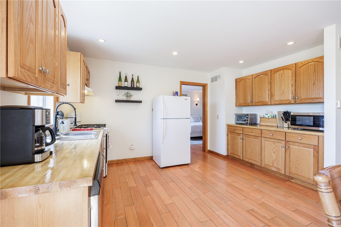 440 Armstrong Road Geneva Town, NY 14456 - Photo 8 of 26
