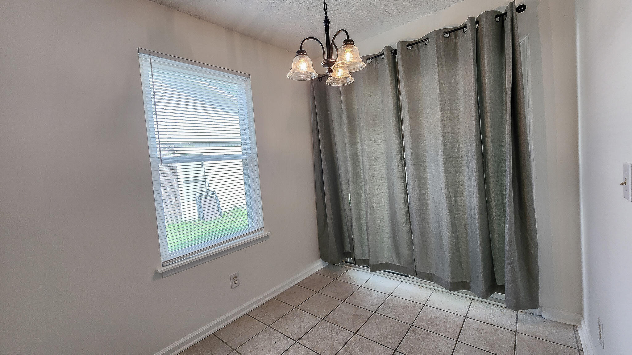214 Miami Street, Unit A Ladson, SC 29456 - Photo 4 of 8