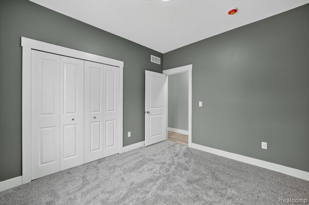 926 Ford Road Carleton, MI 48117 - Photo 13 of 25