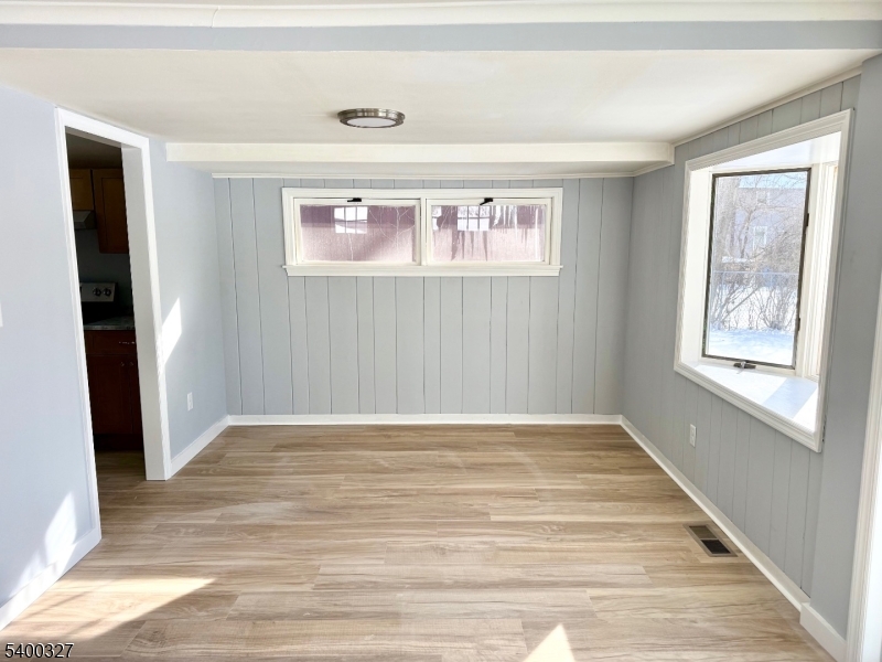 30 Wantage Avenue Branchville, NJ 07826 - Photo 5 of 20