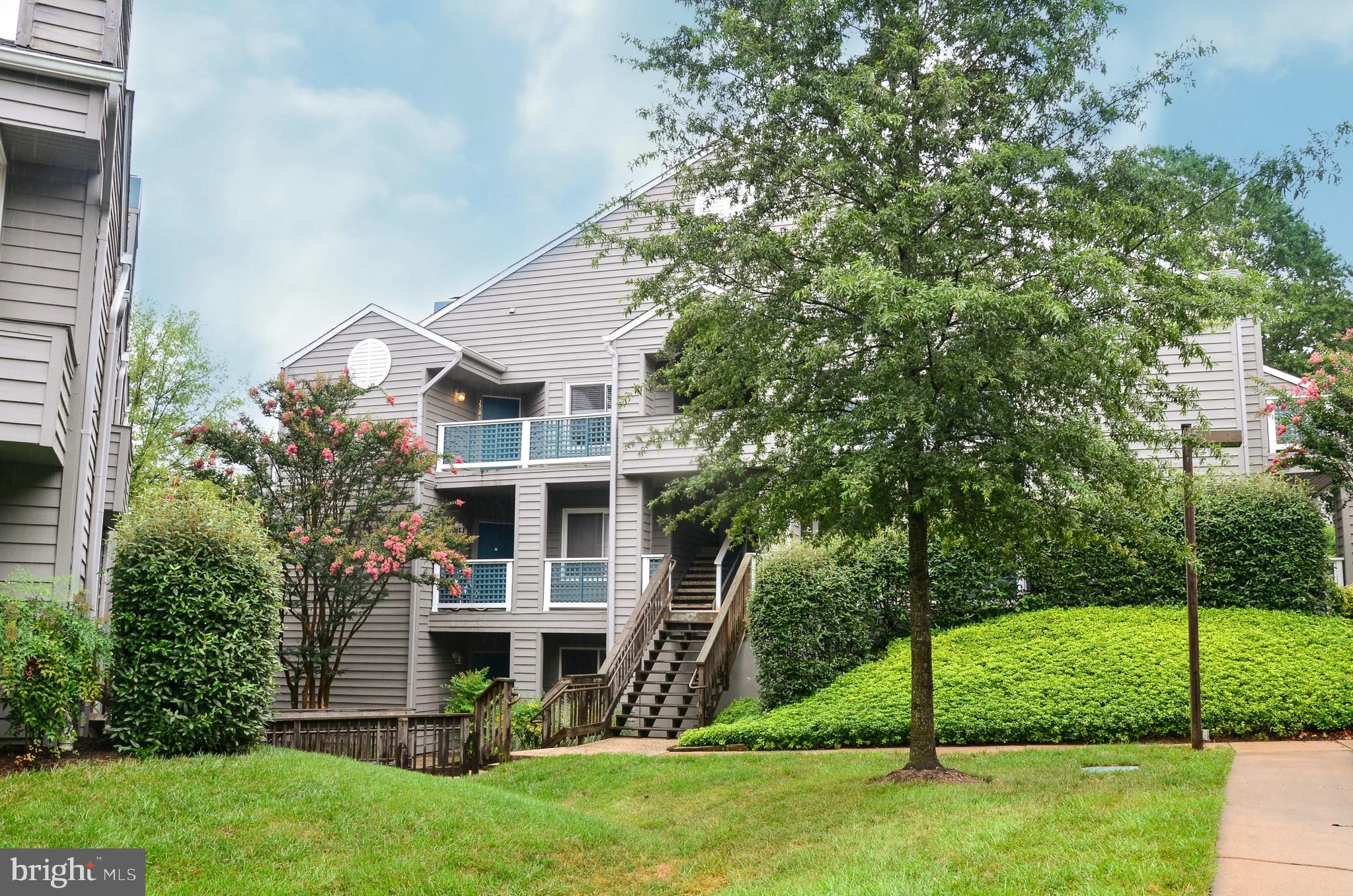 1500 Summerchase Court, Unit 1500E Reston, VA 20194 - Photo 2 of 26 Welcome to Summerridge in North Reston
