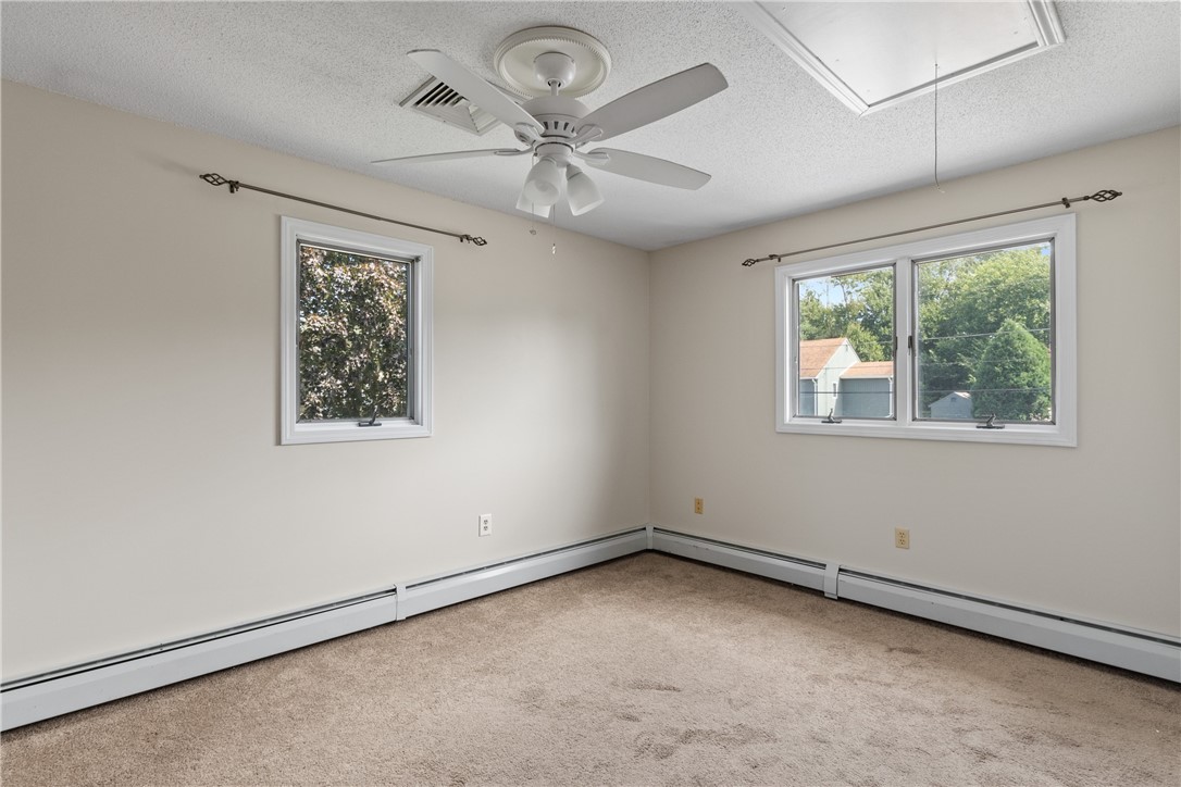 66 Valley View Drive Cranston, RI 02921 - Photo 12 of 33