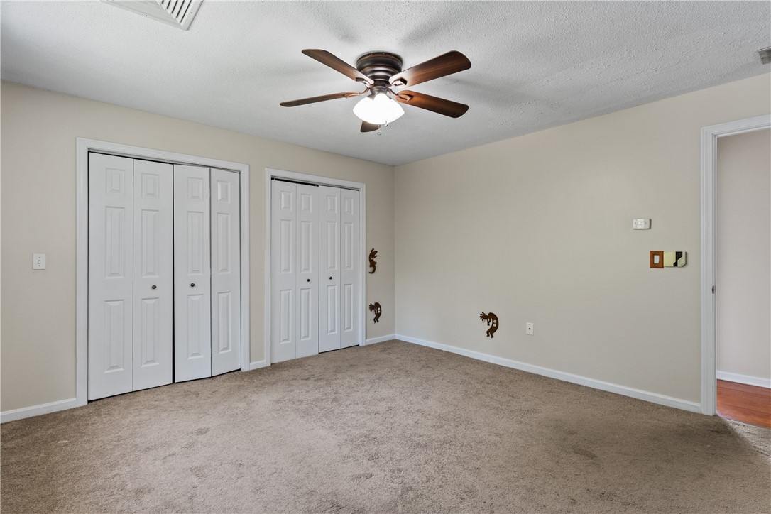 66 Valley View Drive Cranston, RI 02921 - Photo 17 of 33