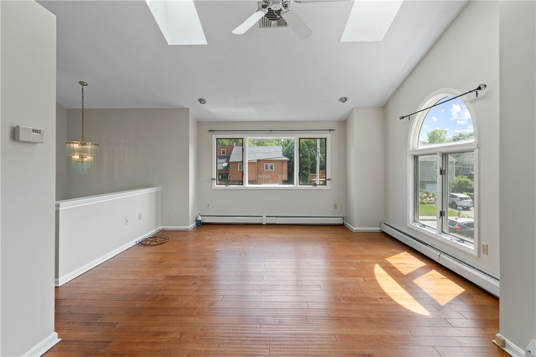 66 Valley View Drive Cranston, RI 02921 - Photo 5 of 33