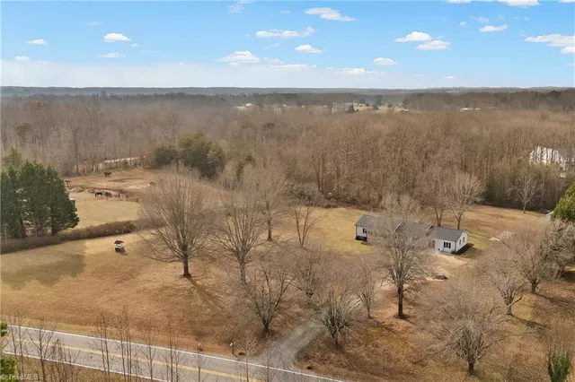 $425,000 | 3001 Pilot View Church Road, Yadkinville, NC 27055