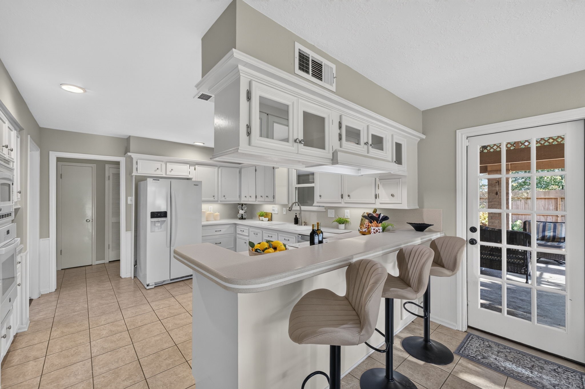 589 Brandon Road Conroe, TX 77302 - Photo 13 of 49 Kitchen