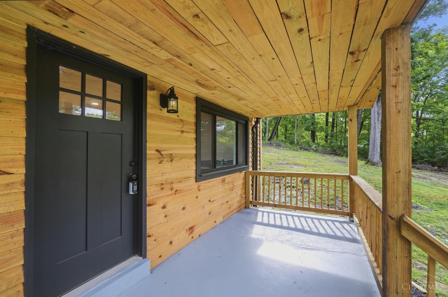 5622 Reemelin Road Cincinnati, OH 45248 - Photo 7 of 51