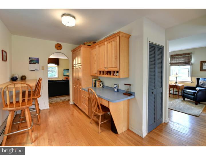 182 Warwick Road Elverson, PA 19520 - Photo 9 of 25 Kitchen