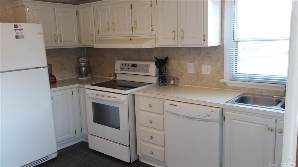 160 Riting Road Salisbury, NC 28147 - Photo 5 of 24