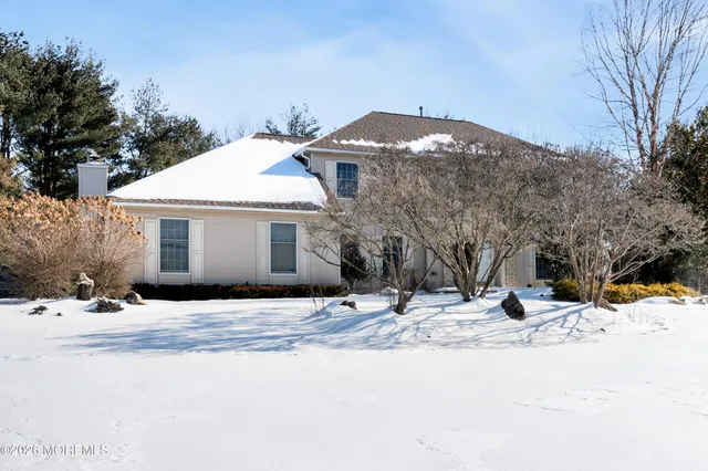 $989,000 | 15 Lenape Trail, Freehold, NJ 07728