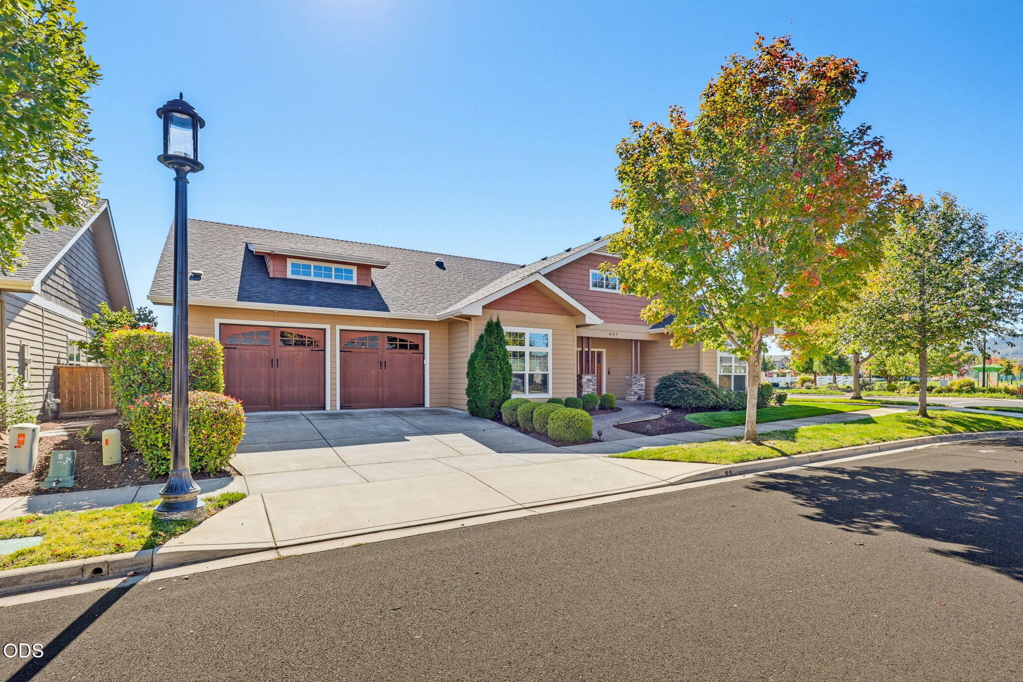 421 Stone Pointe Drive Central Point, OR 97502 - Photo 49 of 55 Gallery Image 49
