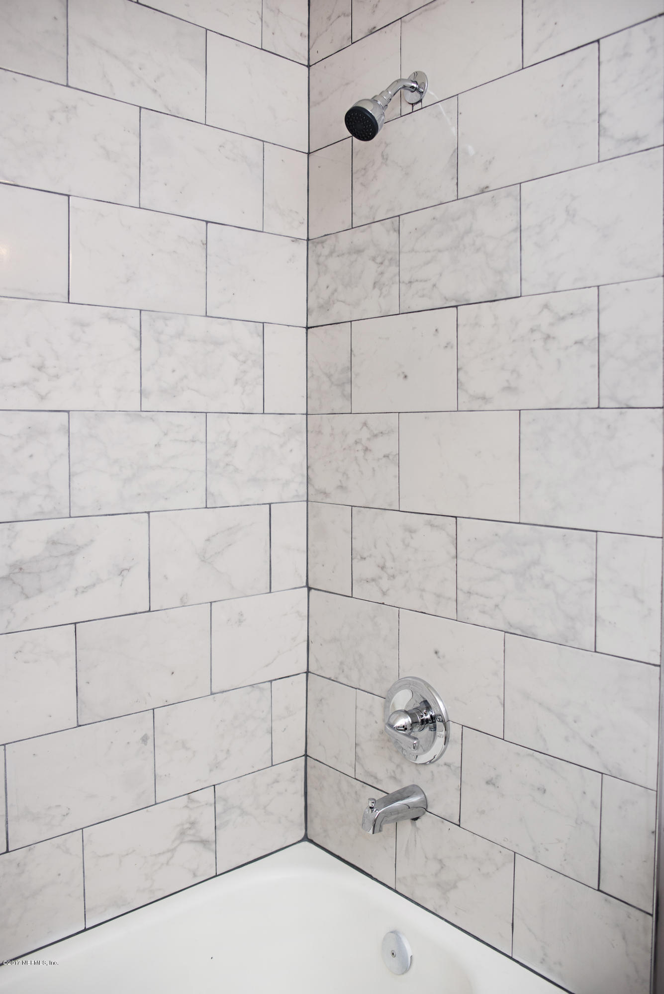 3447 Dorothea Road Jacksonville, FL 32216 - Photo 19 of 26 HALL SHOWER