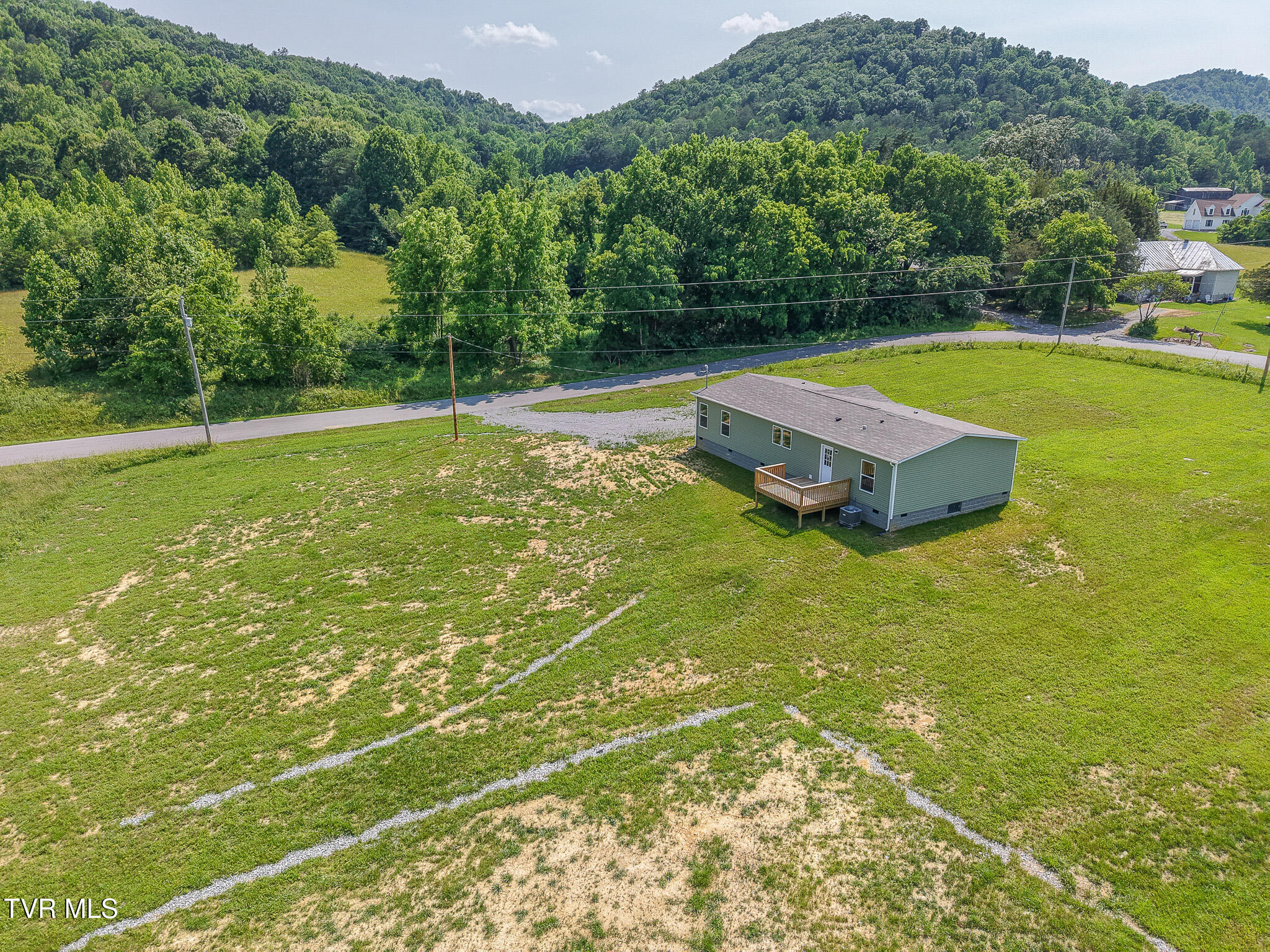 385 Piney Grove Road Greeneville, TN 37743 - Photo 6 of 24 Piney Grove 8