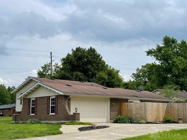 300 Village Square Road Centerville, OH 45458 - Photo 20 of 26 Side View