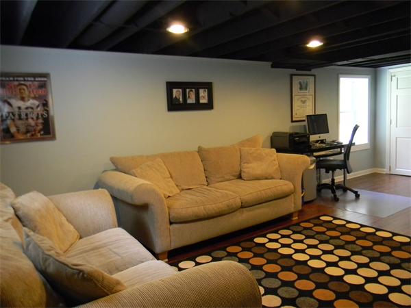 11 Texas Road Westford, MA 01886 - Photo 18 of 30 Gallery Image 18