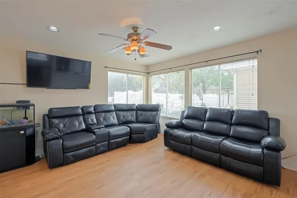 $2,250 | 3818 West Traditions Boulevard, Houston, TX 77082