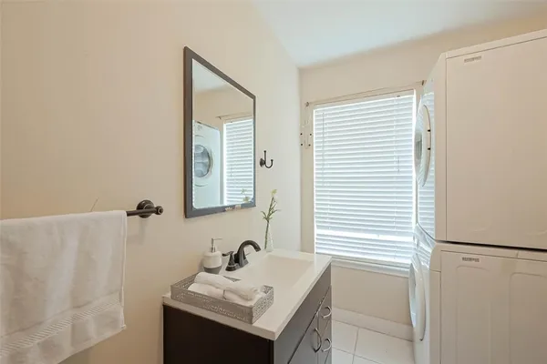 $2,250 | 3818 West Traditions Boulevard, Houston, TX 77082