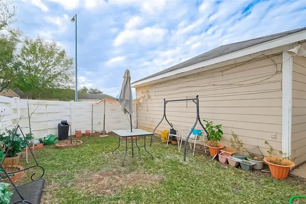 $2,250 | 3818 West Traditions Boulevard, Houston, TX 77082