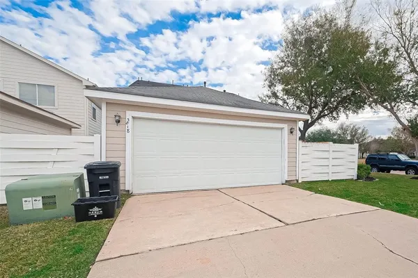 $2,250 | 3818 West Traditions Boulevard, Houston, TX 77082