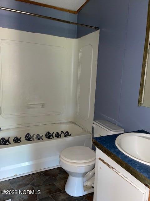 144 Northside Drive Rockingham, NC 28379 - Photo 10 of 16 Bathroom 2