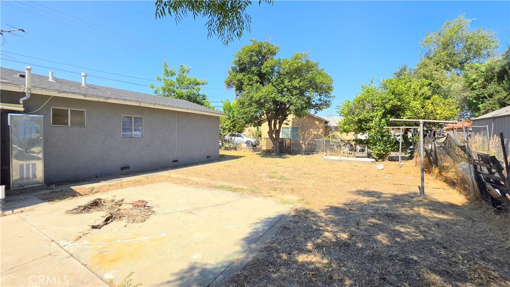 13666 Arrow Route Fontana, CA 92335 - Photo 18 of 20