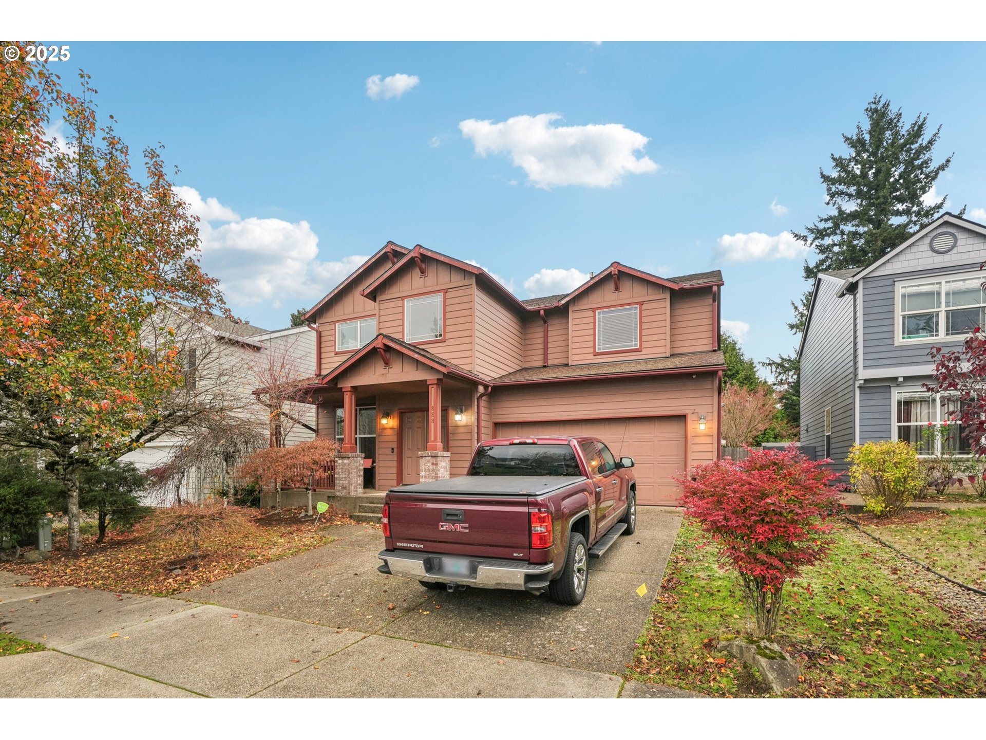 858 Northeast 166th Avenue Portland, OR 97230 - Photo 3 of 17 a house view with a garden space