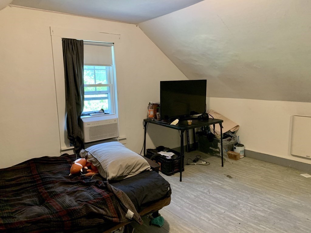 342 Log Plain Road East Greenfield, MA 01301 - Photo 17 of 38