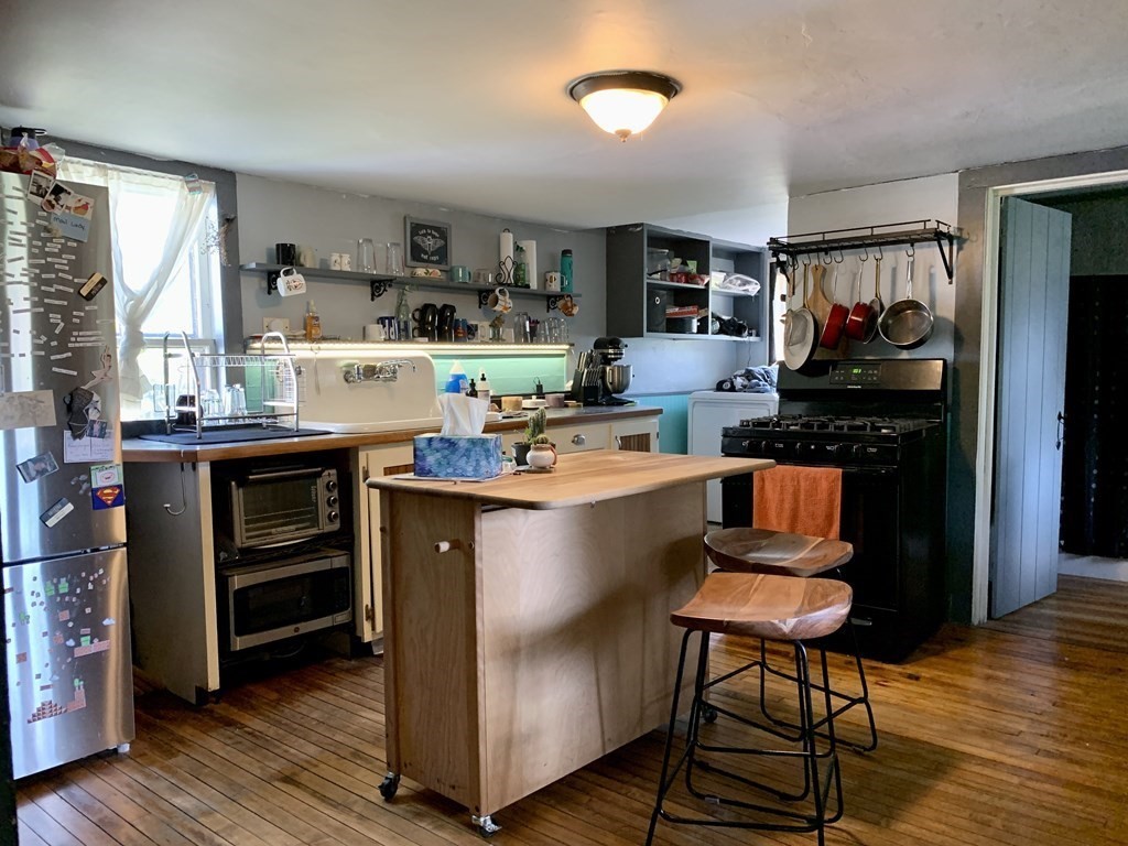 342 Log Plain Road East Greenfield, MA 01301 - Photo 3 of 38