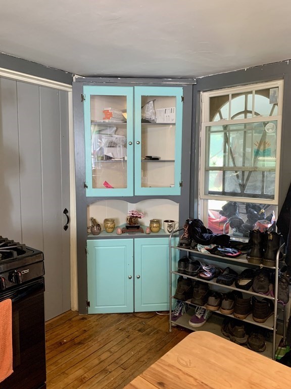 342 Log Plain Road East Greenfield, MA 01301 - Photo 6 of 38