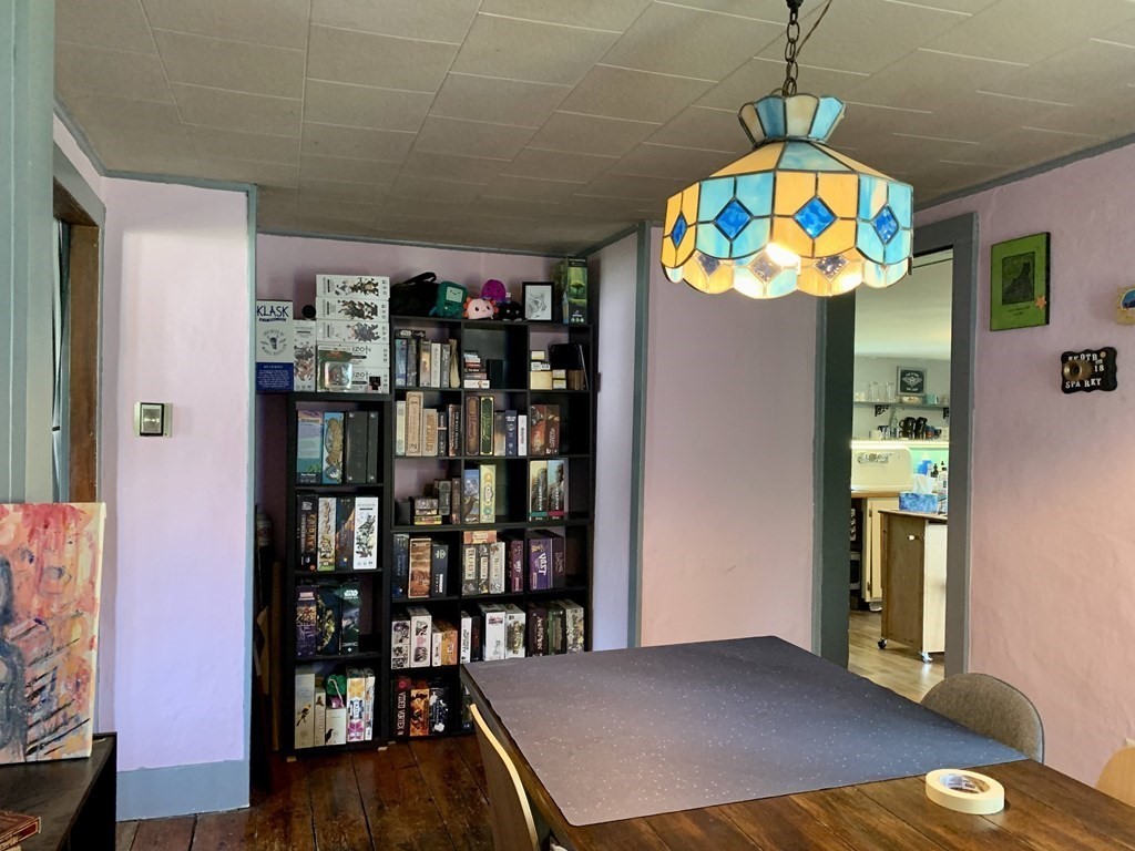 342 Log Plain Road East Greenfield, MA 01301 - Photo 8 of 38