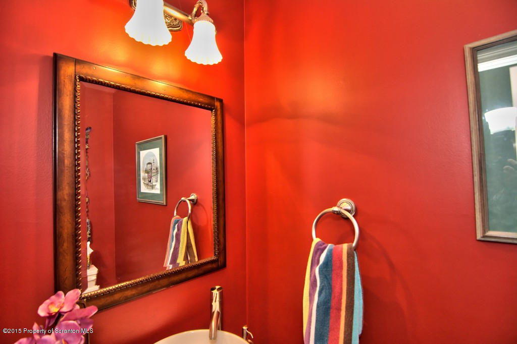 1081 Motichka Road Moscow, PA 18444 - Photo 59 of 90