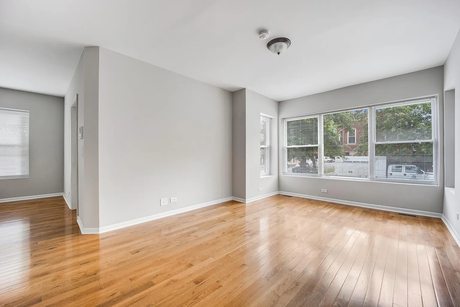 3924 West Altgeld Street, Unit 1 Chicago, IL 60647 - Photo 3 of 13