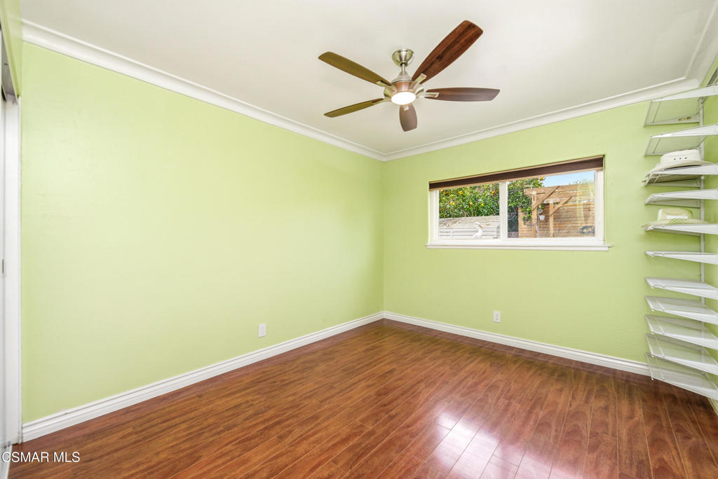 2516 Phyllis Street Simi Valley, CA 93065 - Photo 21 of 34