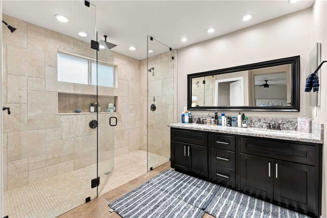 10215 Nielson Road Oak Hills, CA 92344 - Photo 23 of 44 Gallery Image 23