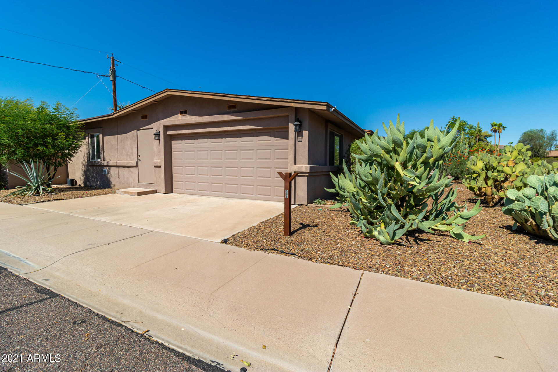 2833 East Cheryl Drive Phoenix, AZ 85028 - Photo 30 of 30 36 - Cheryl
