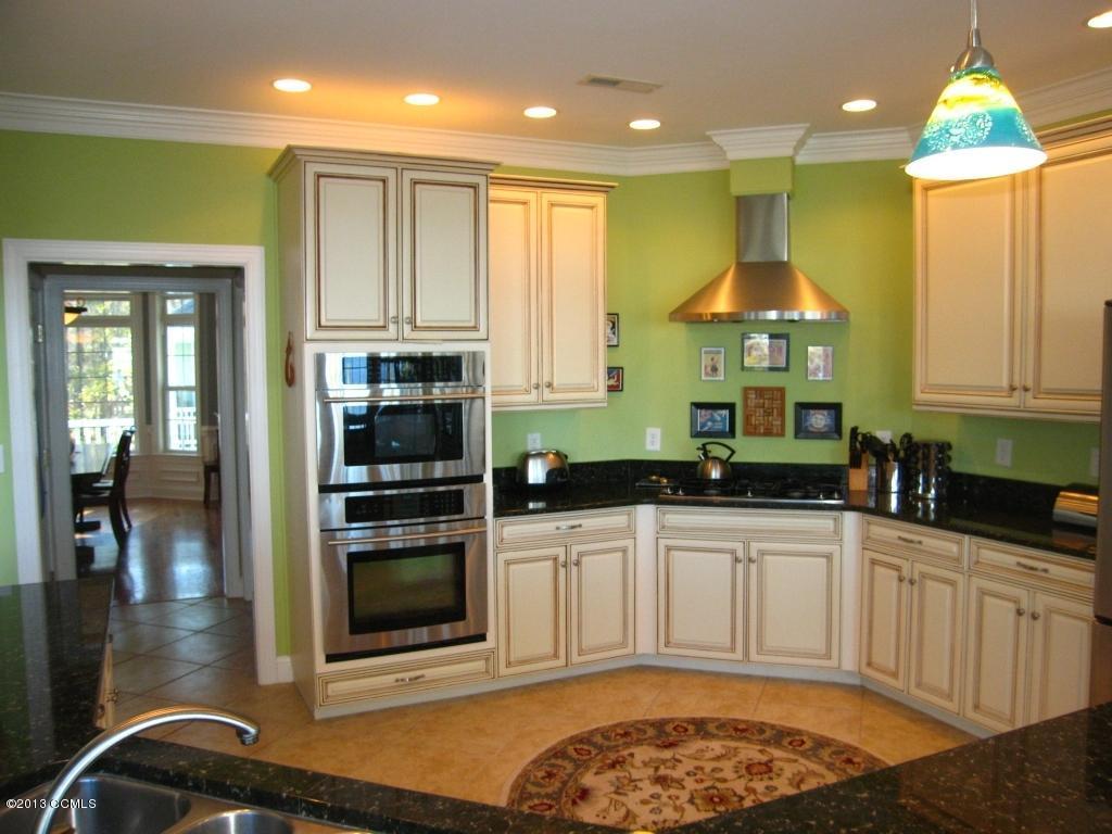 256 Thurman Road Beaufort, NC 28516 - Photo 14 of 50 Kitchen