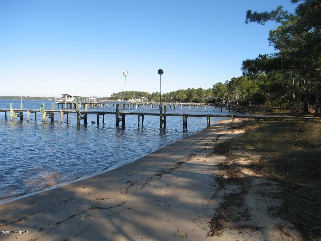 256 Thurman Road Beaufort, NC 28516 - Photo 2 of 50 IMG_2055 (1024x768)