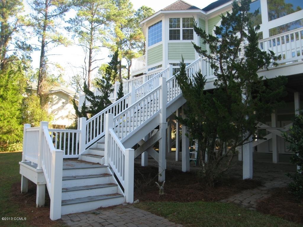 256 Thurman Road Beaufort, NC 28516 - Photo 48 of 50 Stairs to Expansive Deck