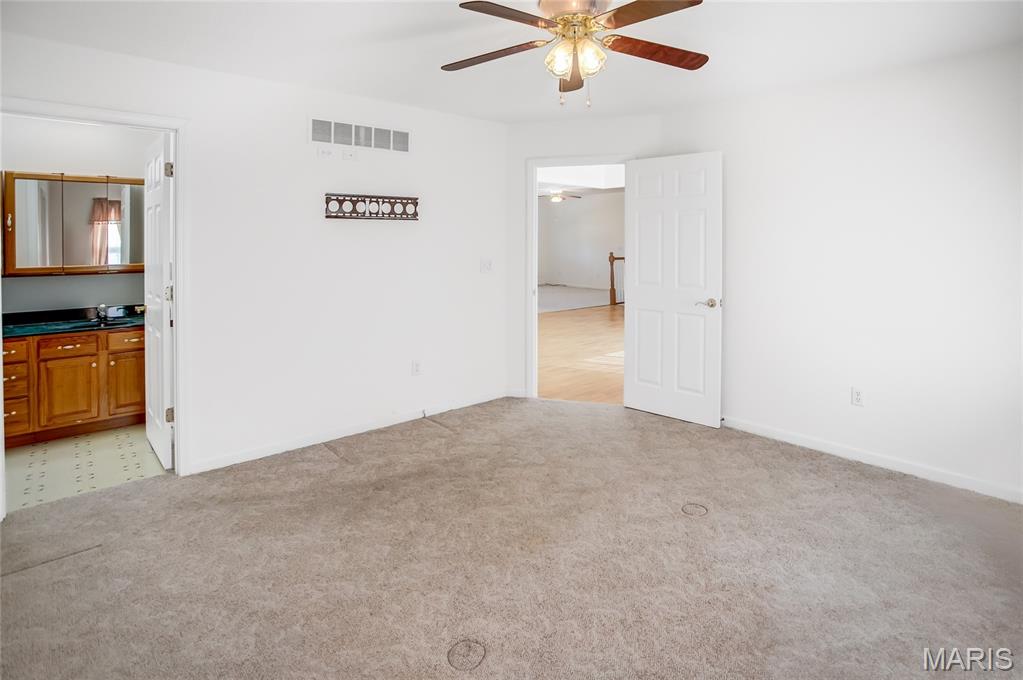 1218 Witt Mill Road Jerseyville, IL 62052 - Photo 21 of 55