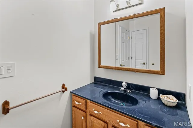 $325,000 | 1218 Witt Mill Road, Jerseyville, IL 62052