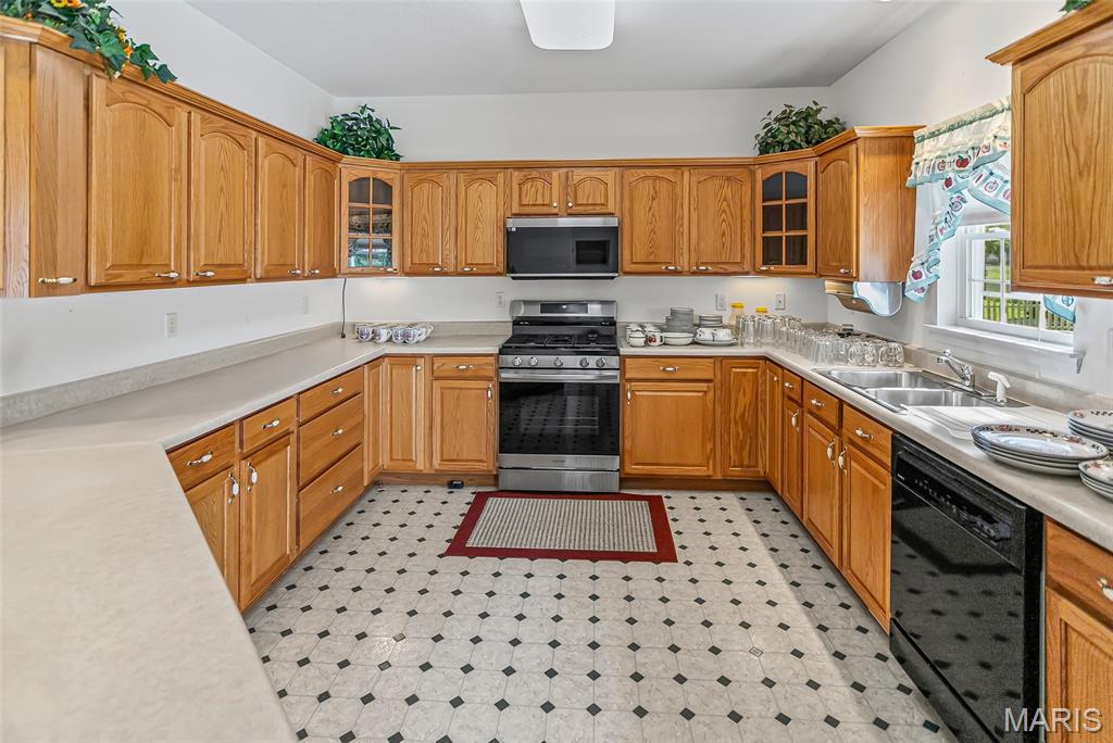 1218 Witt Mill Road Jerseyville, IL 62052 - Photo 38 of 55