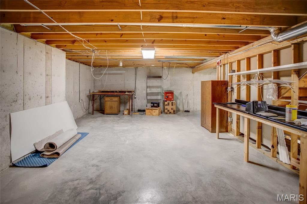 1218 Witt Mill Road Jerseyville, IL 62052 - Photo 48 of 55