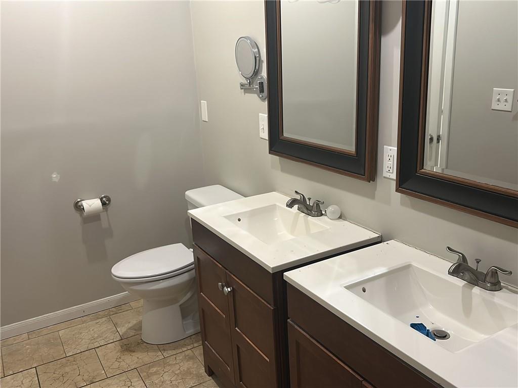 10902 71st Place Shawnee, KS 66203 - Photo 12 of 14