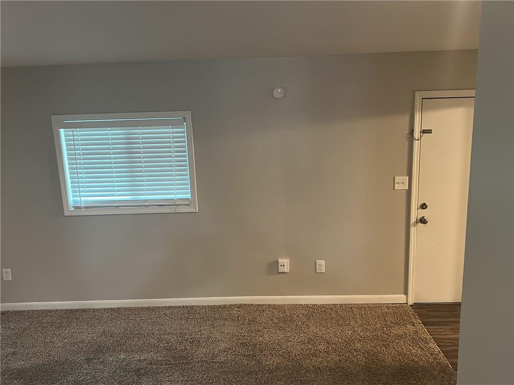 10902 71st Place Shawnee, KS 66203 - Photo 9 of 14