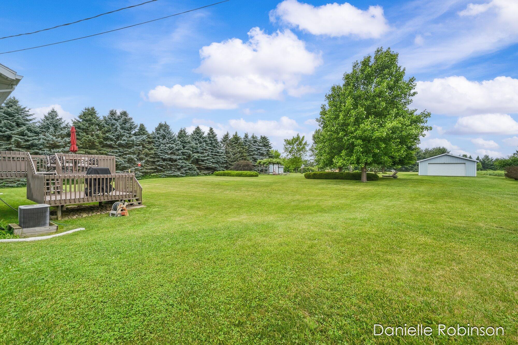 6829 12 Mile Road Northeast Rockford, MI 49341 - Photo 44 of 70 45-WM682912mile-14