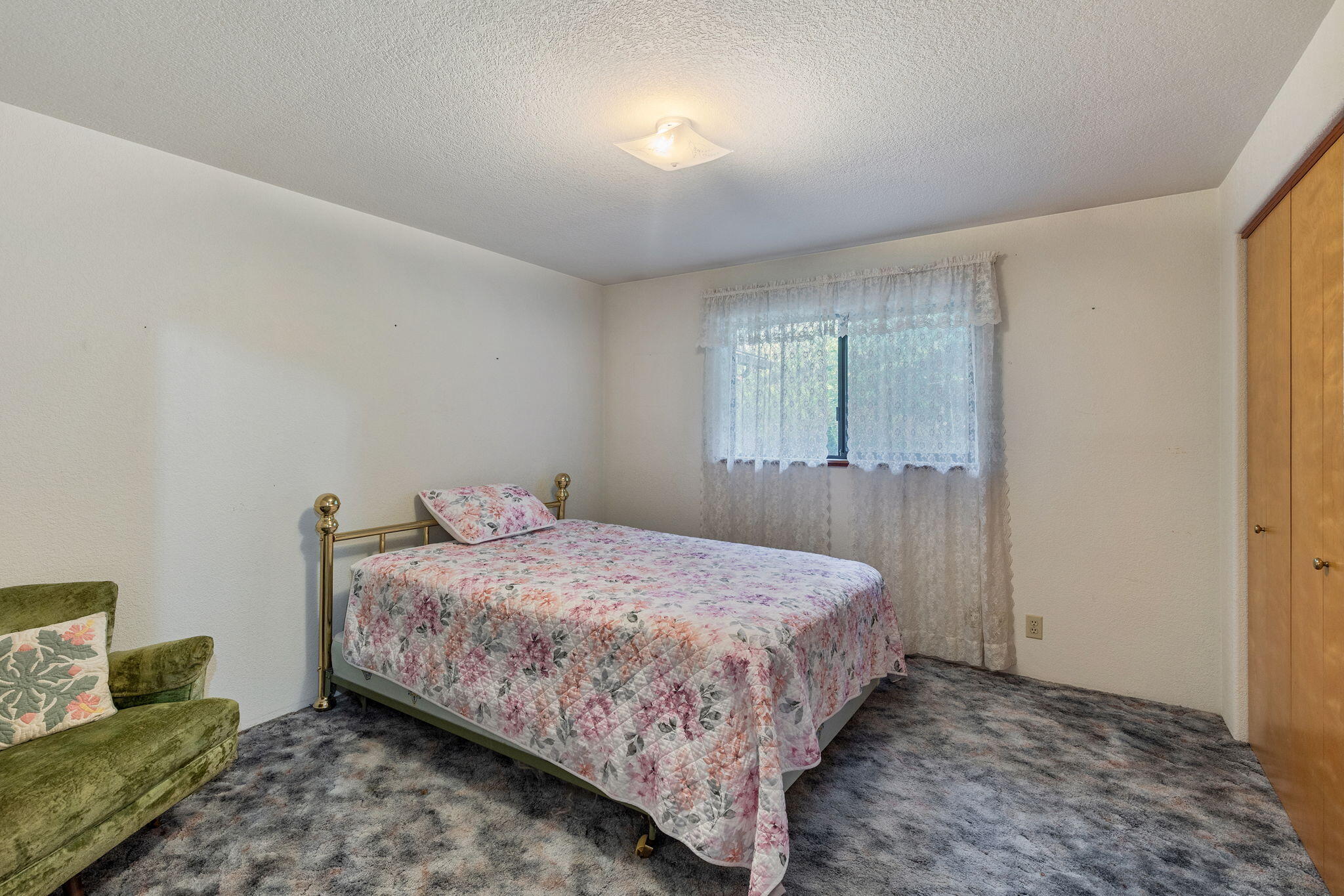 6335 Donaldson Road Grants Pass, OR 97526 - Photo 16 of 35 27-web-or-mls-6335-donaldson-rd